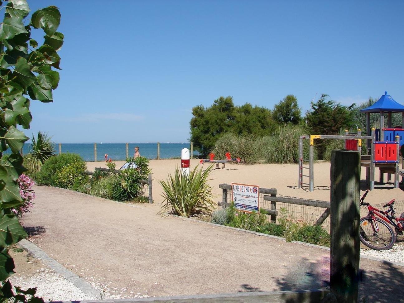 Camping Phare Ouest Saint-Denis-dʼOléron 外观 照片