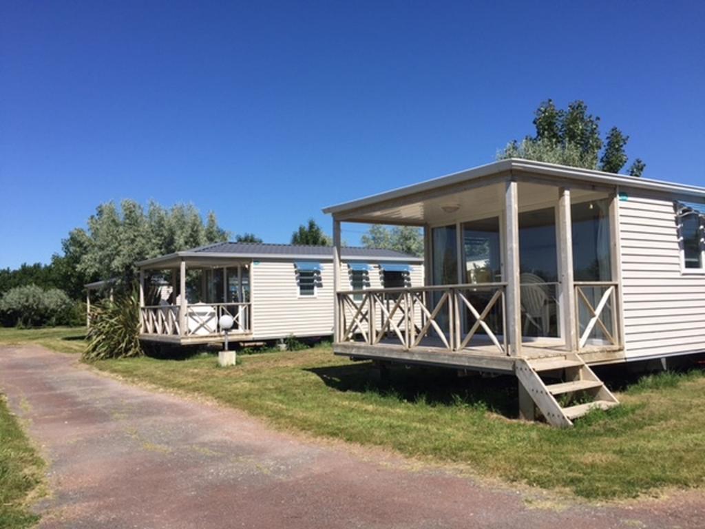 Camping Phare Ouest Saint-Denis-dʼOléron 外观 照片