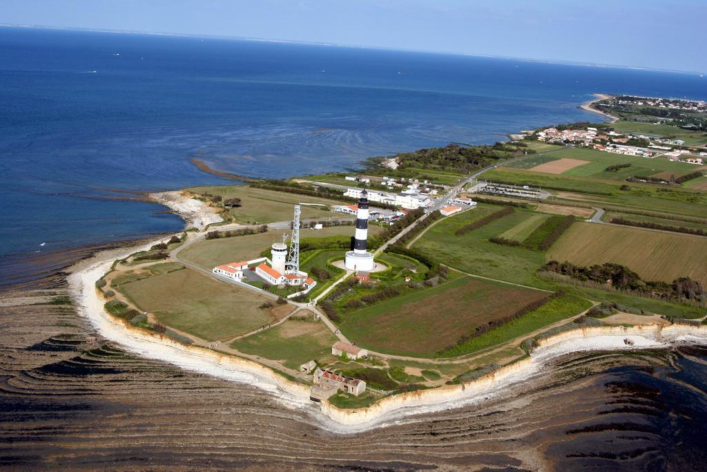 Camping Phare Ouest Saint-Denis-dʼOléron 外观 照片