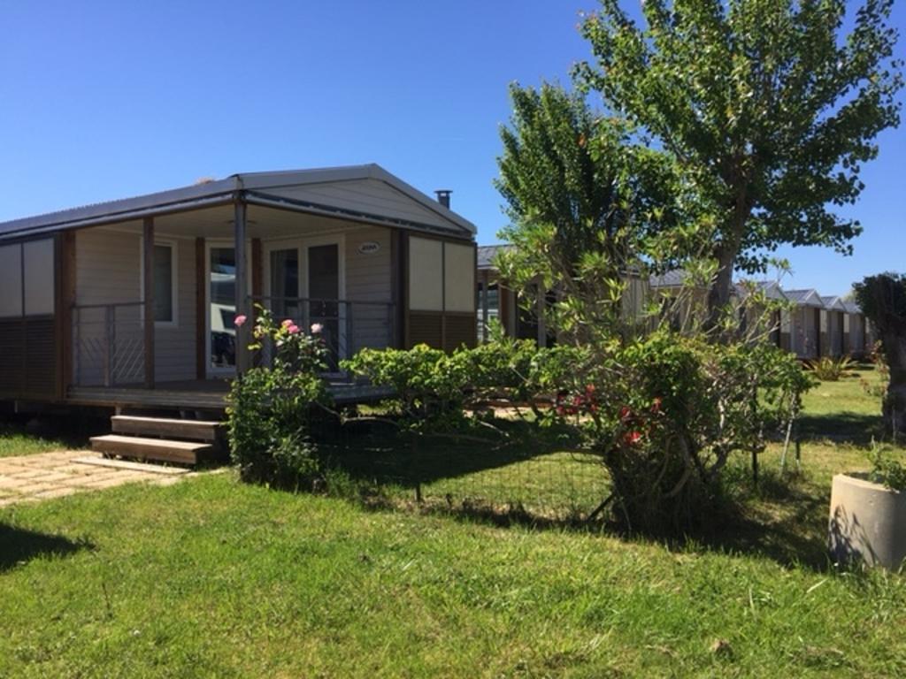 Camping Phare Ouest Saint-Denis-dʼOléron 外观 照片