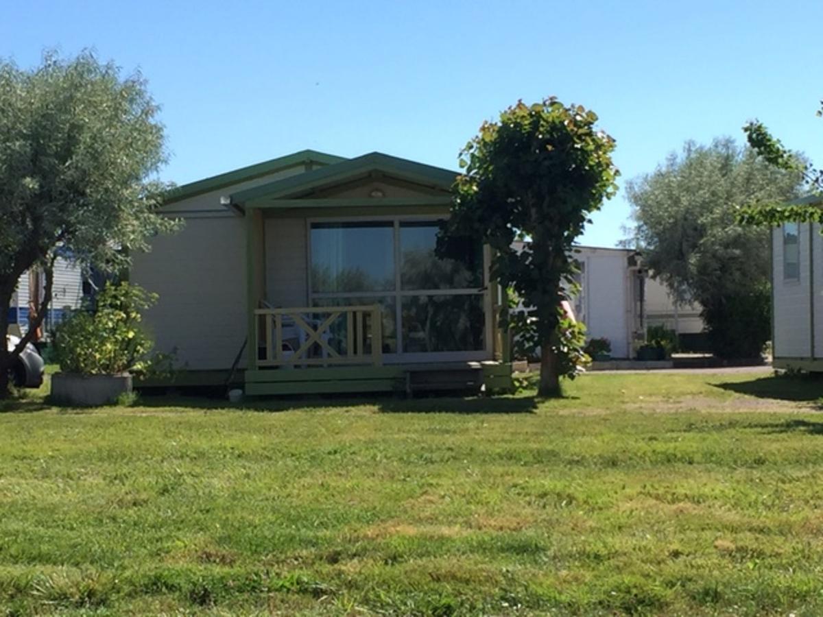 Camping Phare Ouest Saint-Denis-dʼOléron 外观 照片