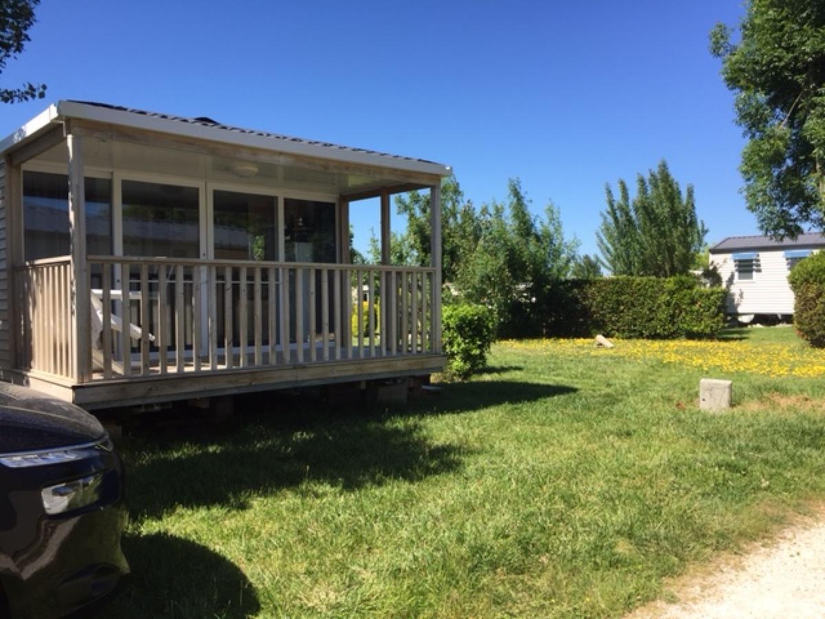 Camping Phare Ouest Saint-Denis-dʼOléron 外观 照片